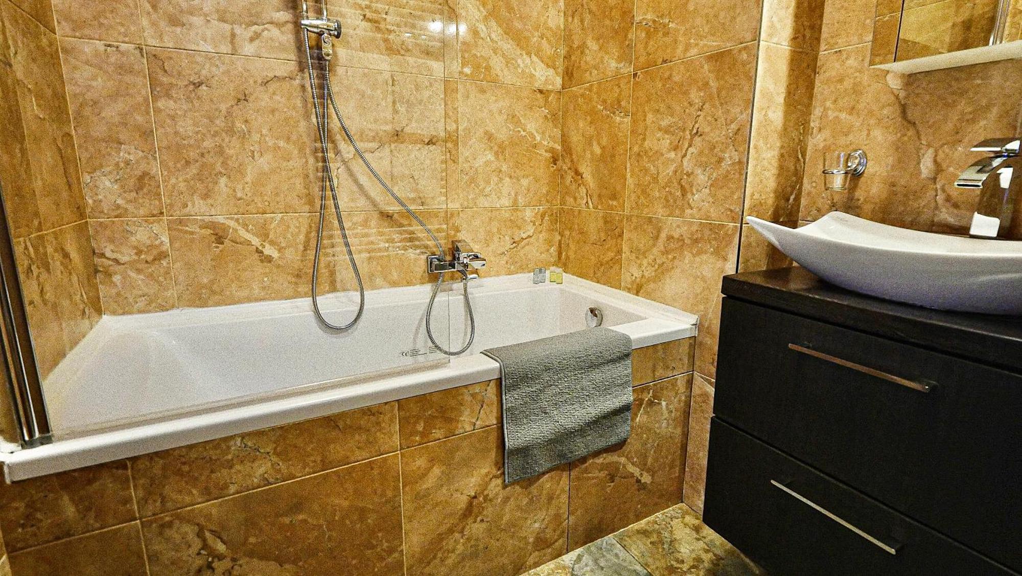Residence Moravia Apartments 카를로비바리 외부 사진