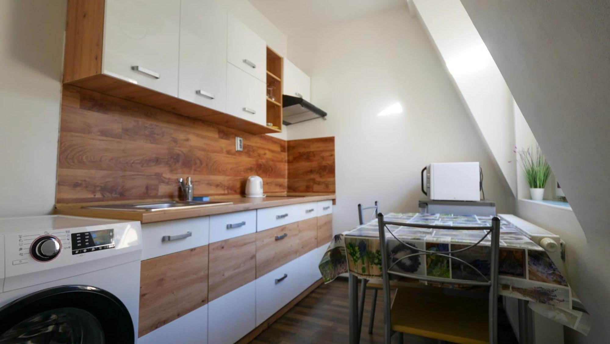 Residence Moravia Apartments 카를로비바리 외부 사진